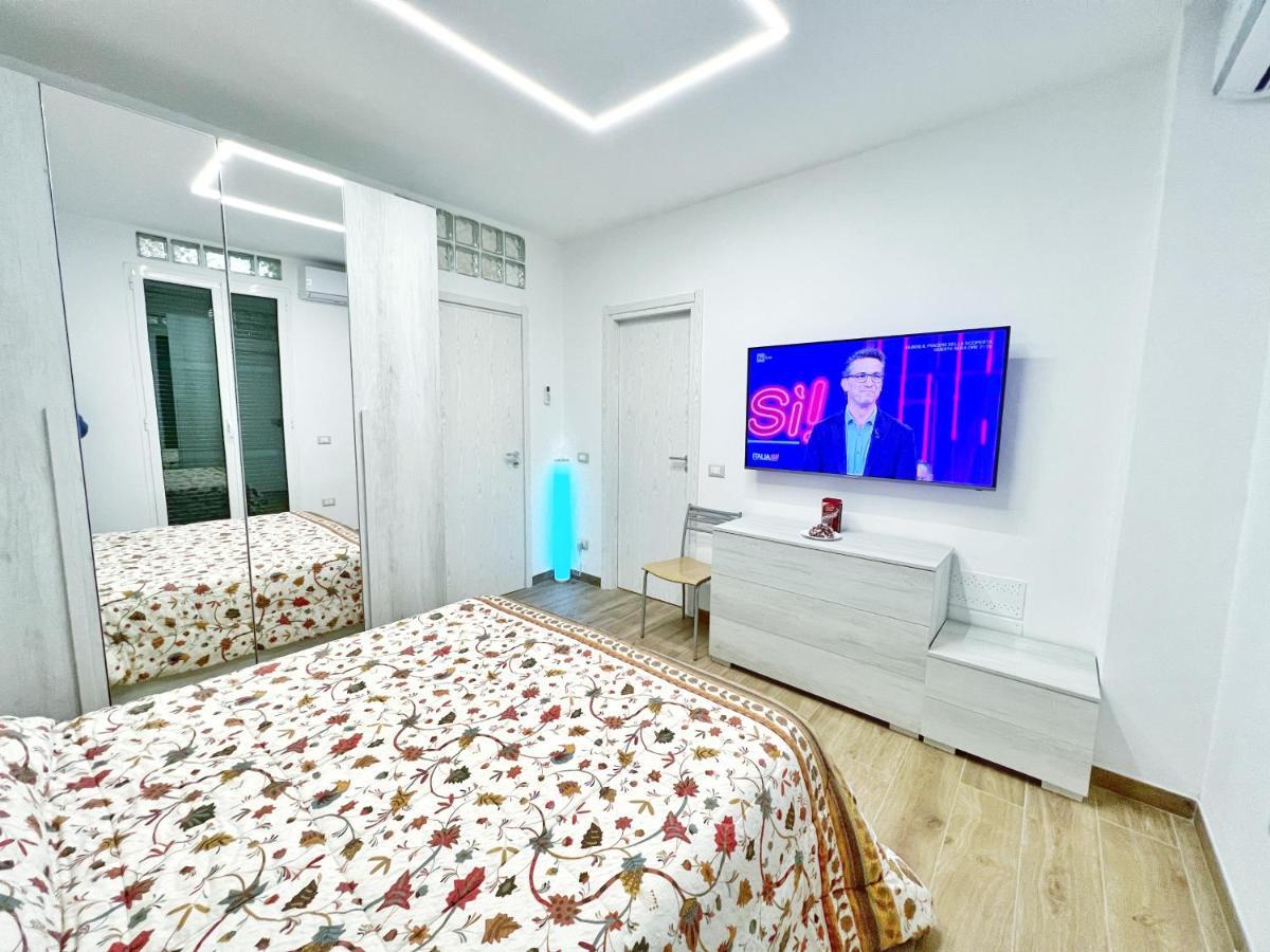 Luxury Tugurio Villa Арма ди Таджия Екстериор снимка